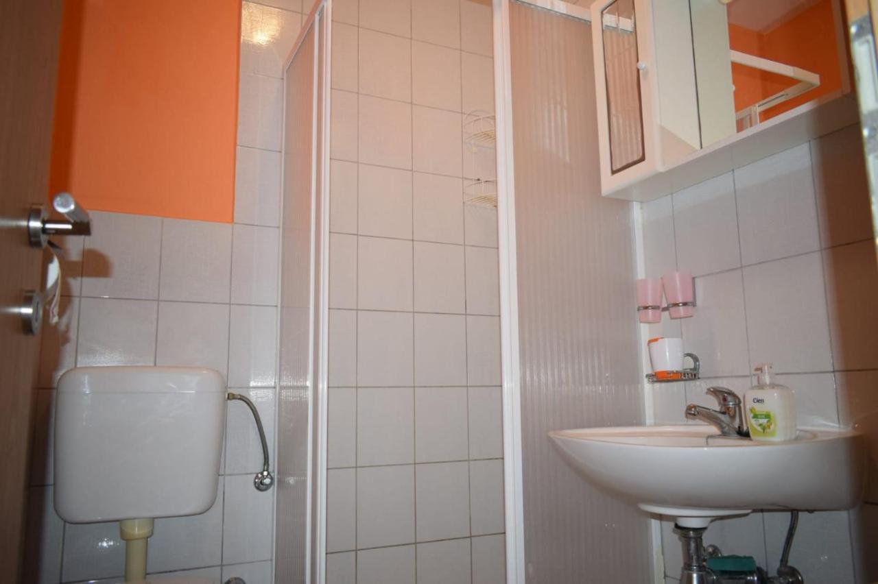 Apartmani Veronika Nin Kültér fotó