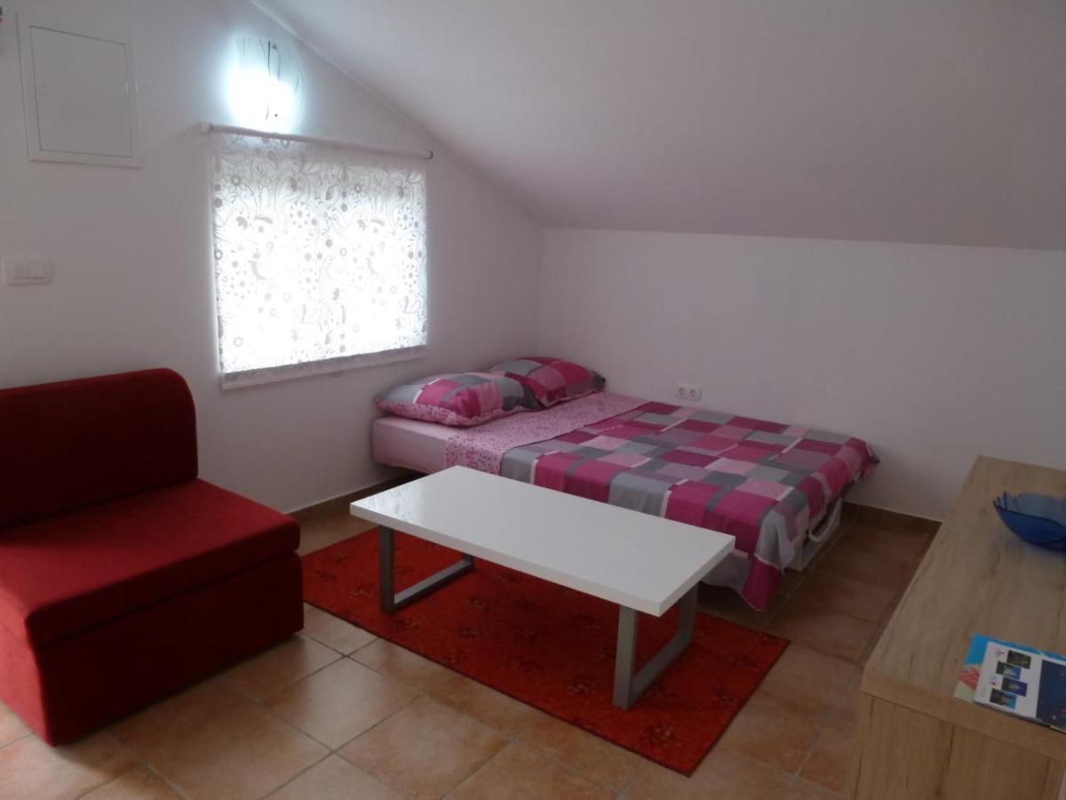 Apartmani Veronika Nin Kültér fotó