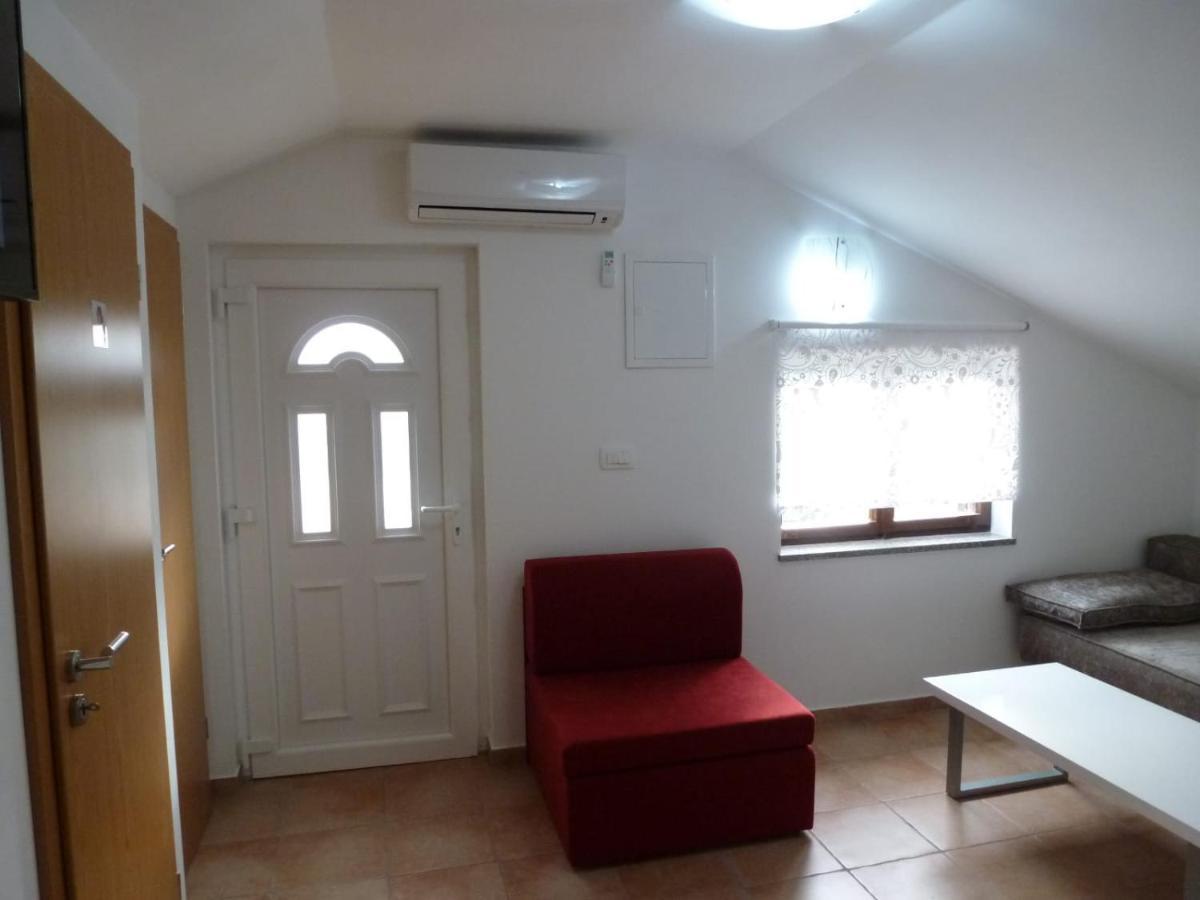 Apartmani Veronika Nin Kültér fotó